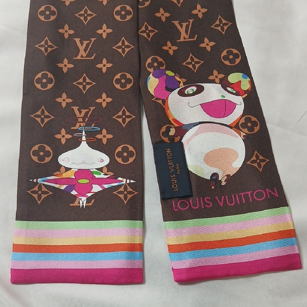Louis Vuitton Multicolor Monogram Scarf - Picture 2 of 4